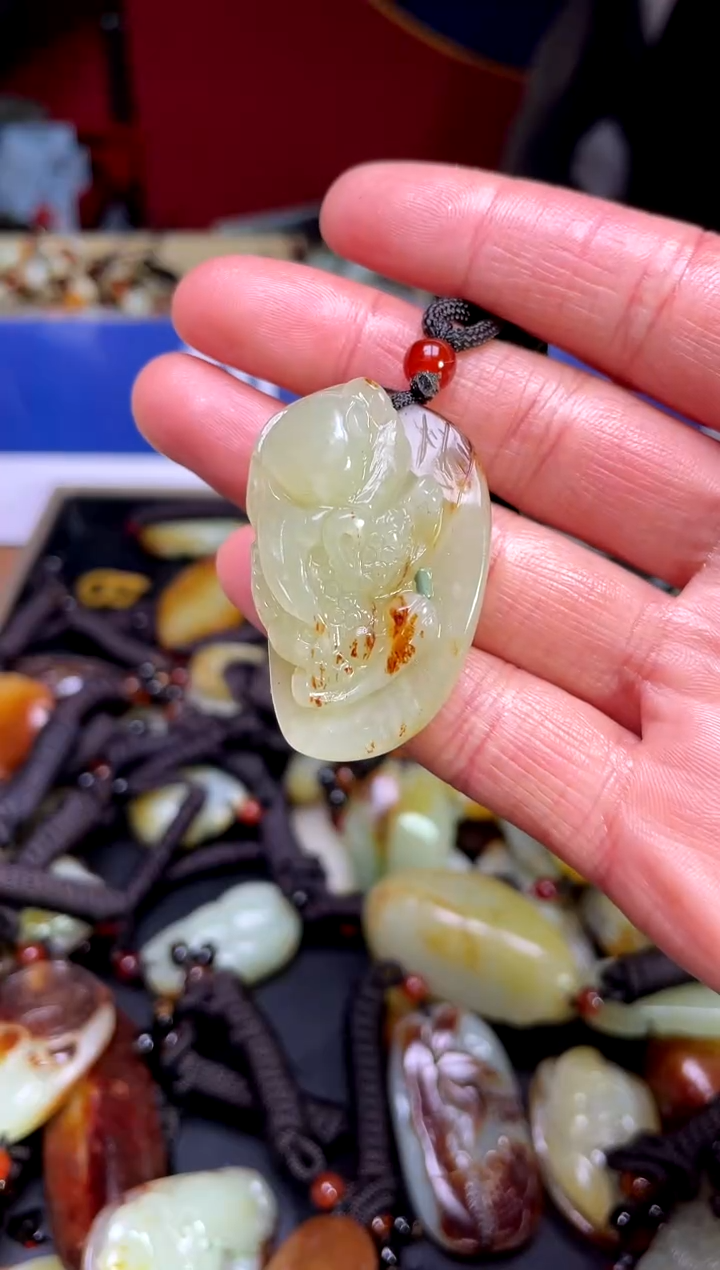 【闪购商品】和田玉颈饰未镶嵌1231