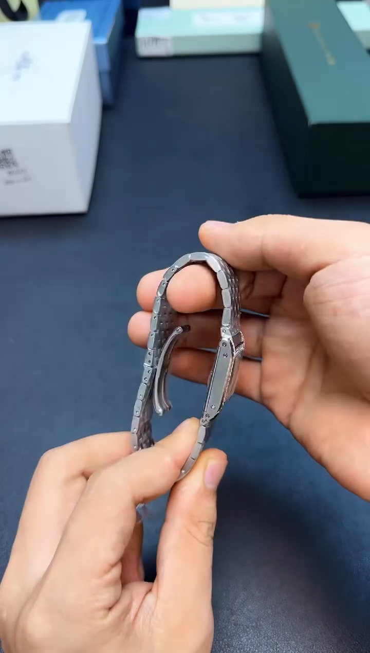 瓷片全新正品一件不留@@WE1517