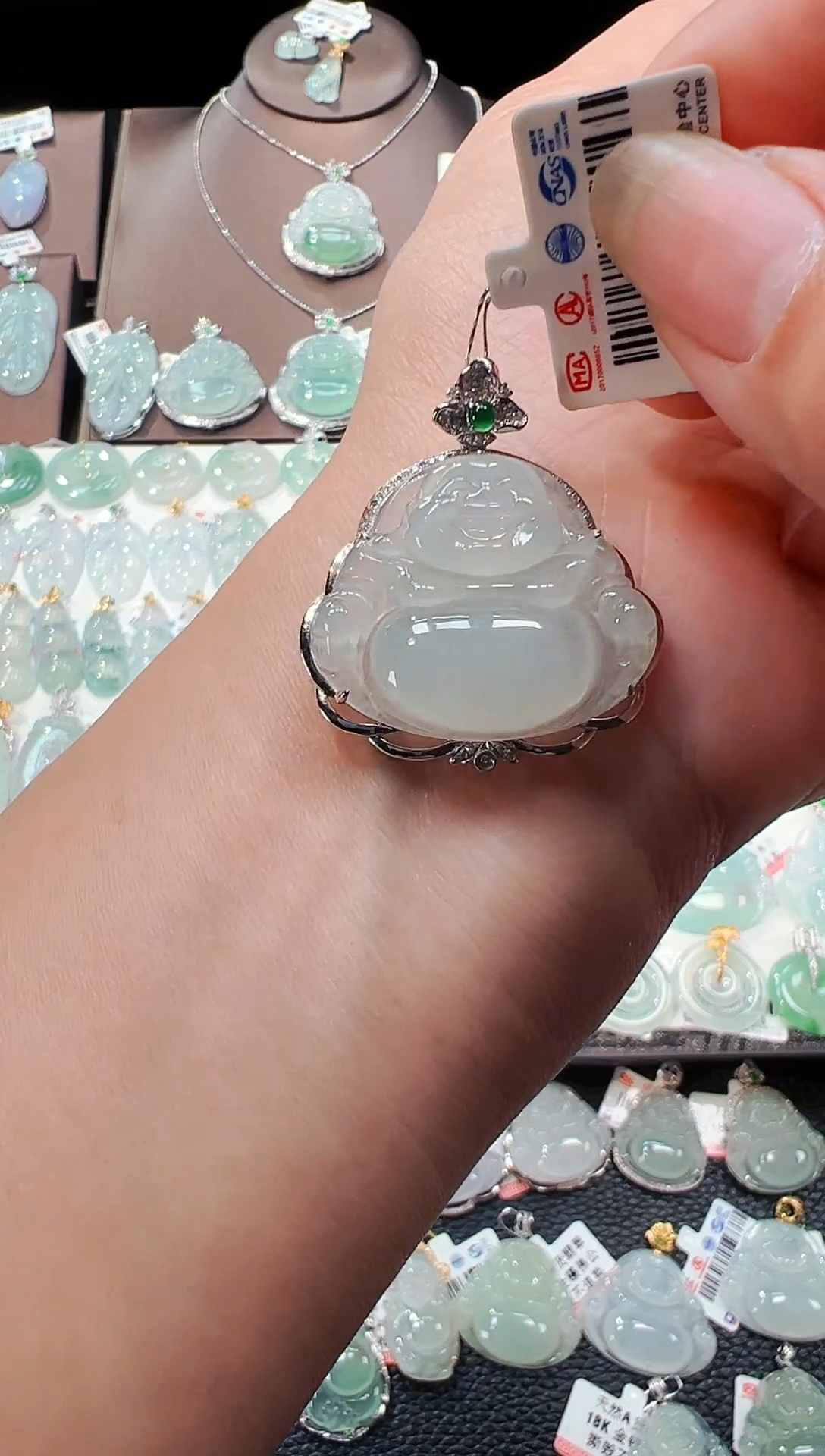 【闪购商品】翡翠吊坠(不含链)18K金镶嵌佛公吊坠781