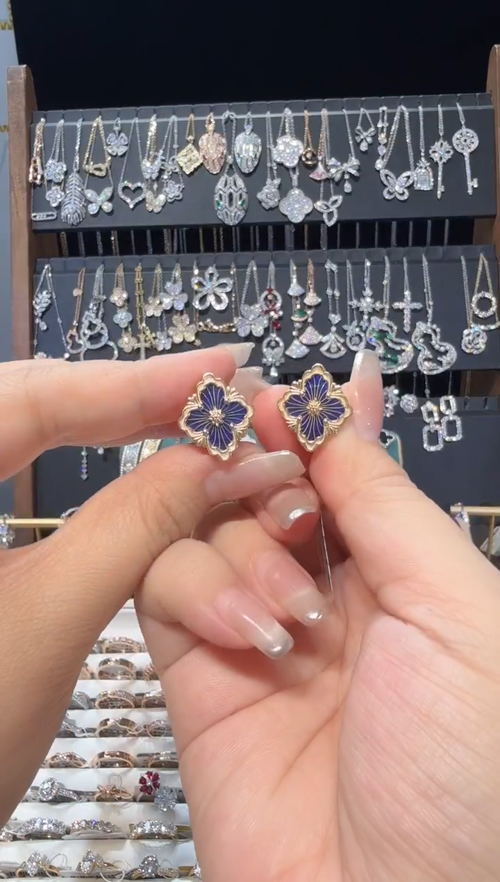 18K金镶嵌耳钉玛瑙/玉髓耳饰