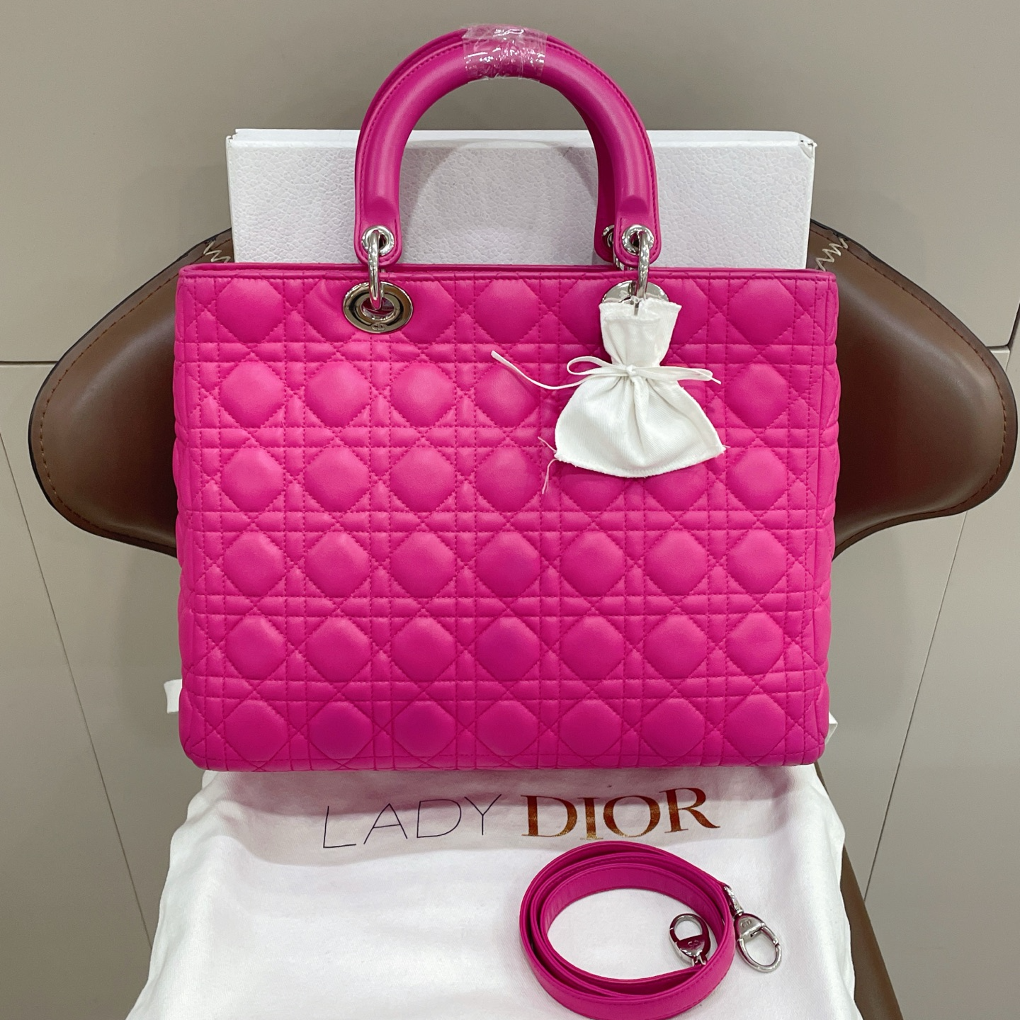 95新 DIOR/迪奥 七格梅粉色手提戴妃包