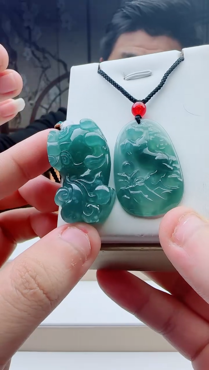 颈饰未镶嵌翡翠多样性发其一