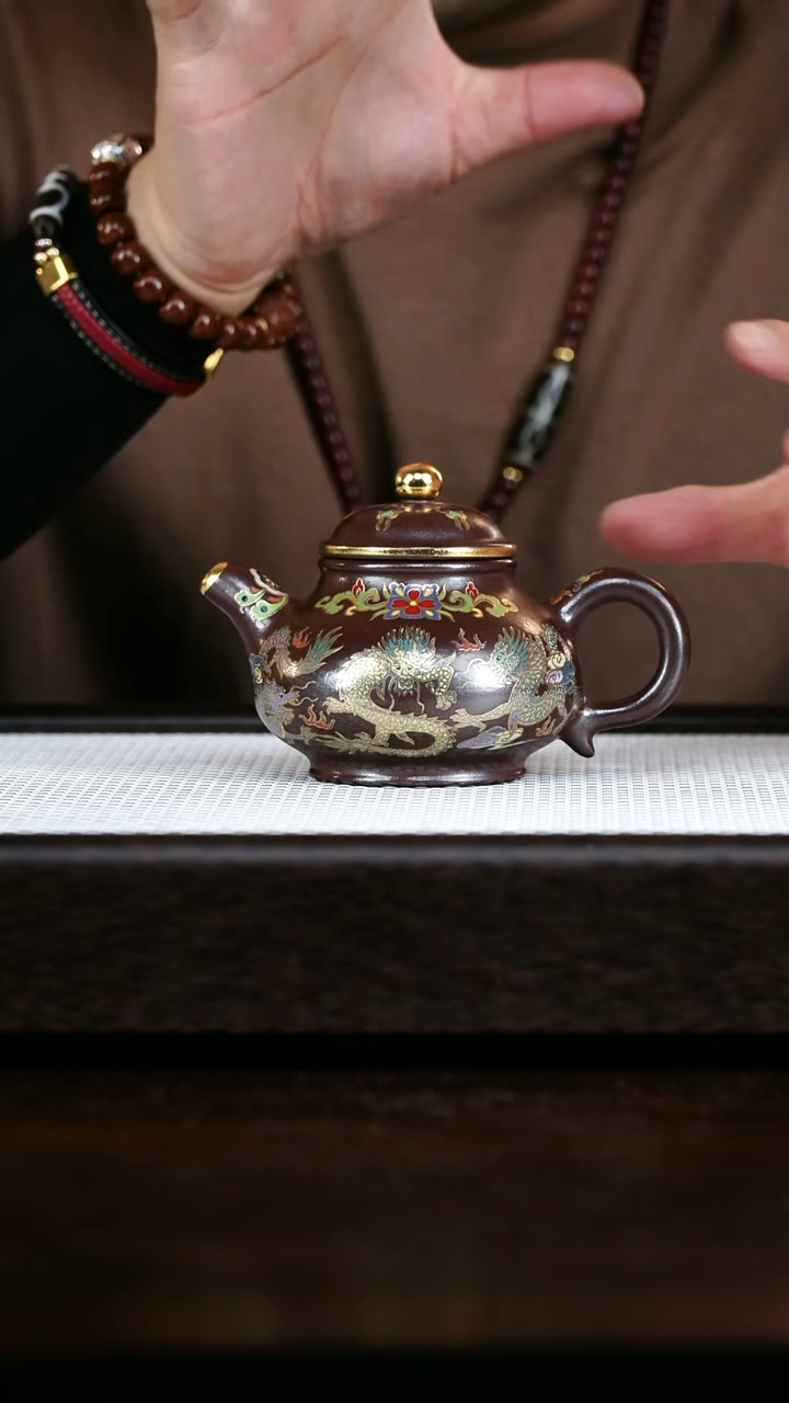 茶壶紫砂珐琅彩龙  高潘壶