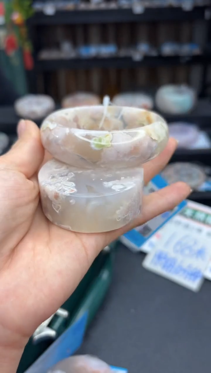 【闪购商品】石英质玉手镯未镶嵌59（57圈赠送镯心）