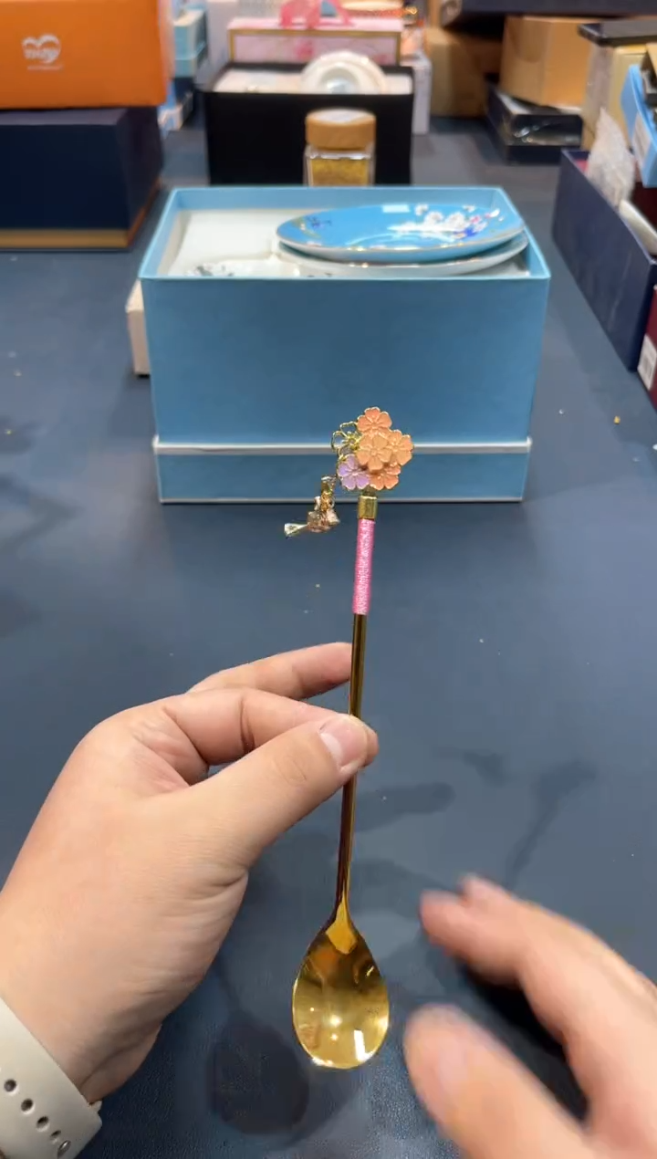 【闪购商品】碗G311全场正品，京东包邮