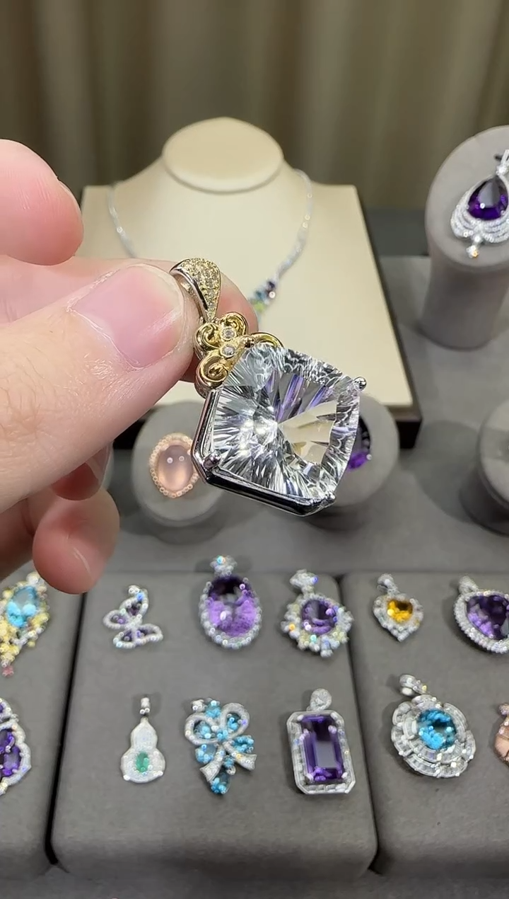 颈饰银S925镶嵌水晶17mm吊坠白水晶