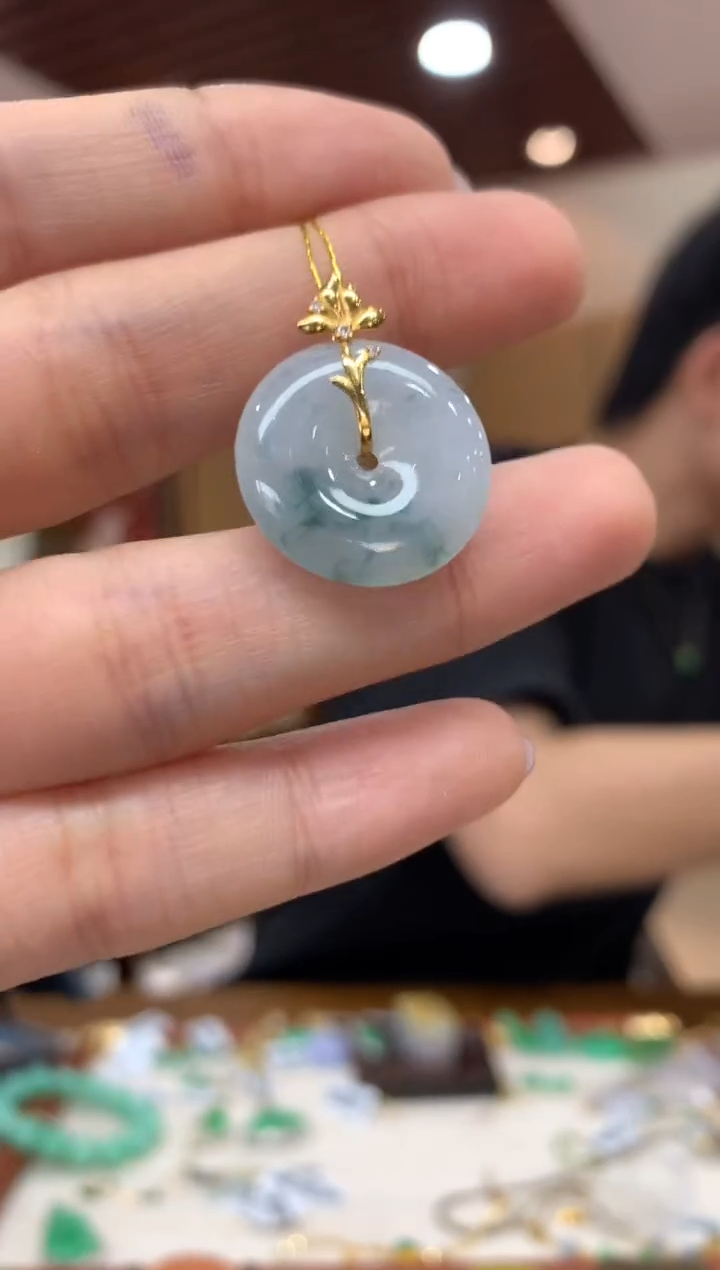 吊坠(不含链)18K金镶嵌翡翠平安扣