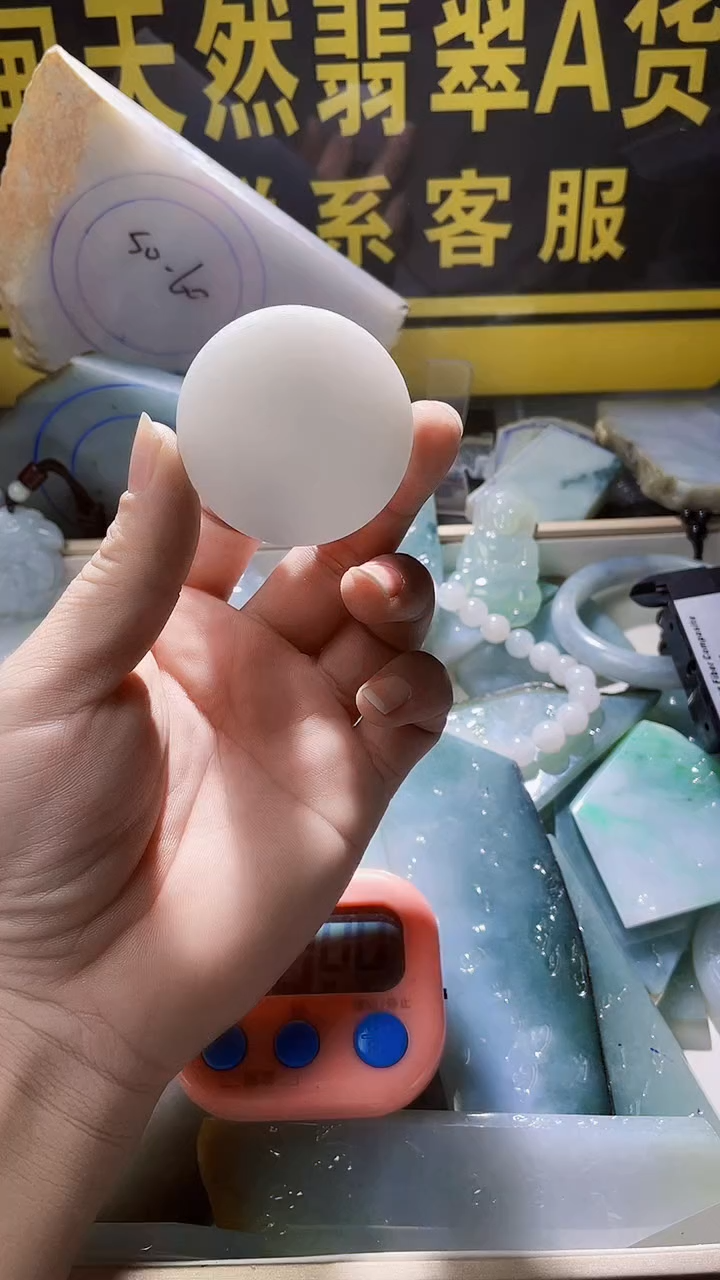 未镶嵌定制翡翠犀*哥翡翠053