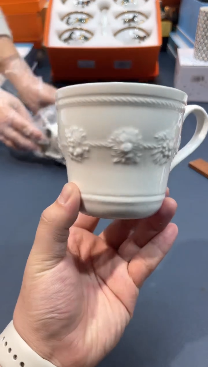 【闪购商品】碗C845全场正品，京东包邮