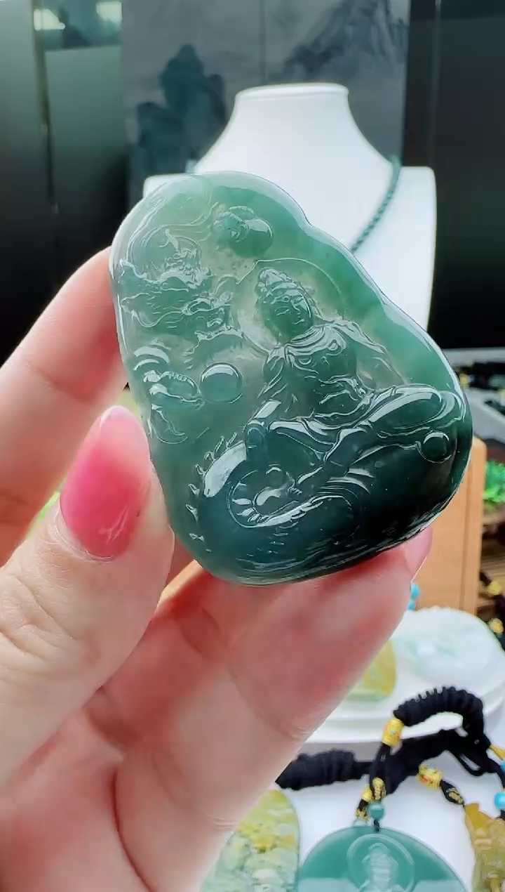 【闪购商品】翡翠颈饰未镶嵌多样性随机一件发货