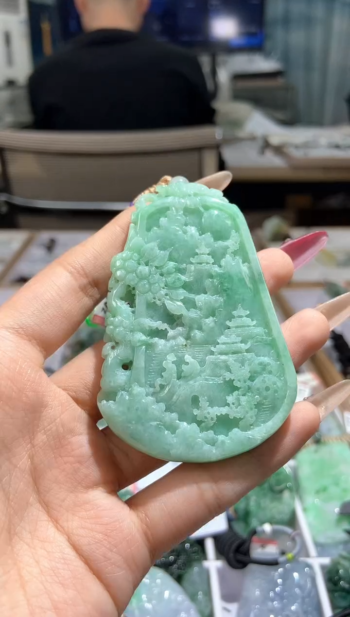 【闪购商品】翡翠颈饰未镶嵌天然缅甸翡翠A货未镶嵌