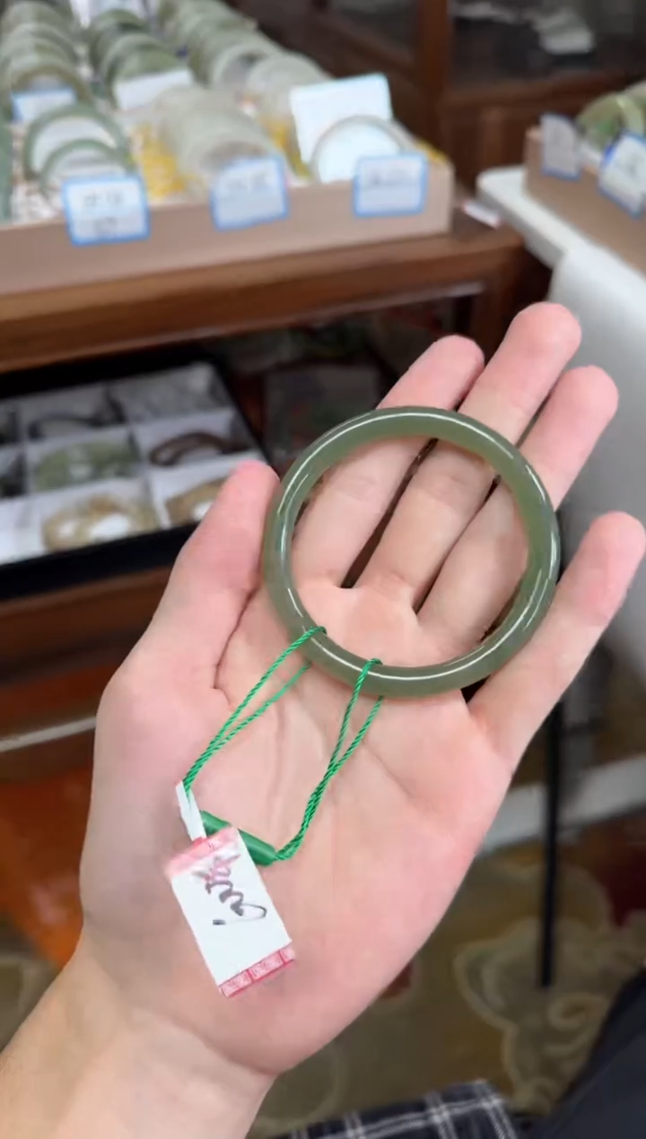 未镶嵌手镯和田玉54