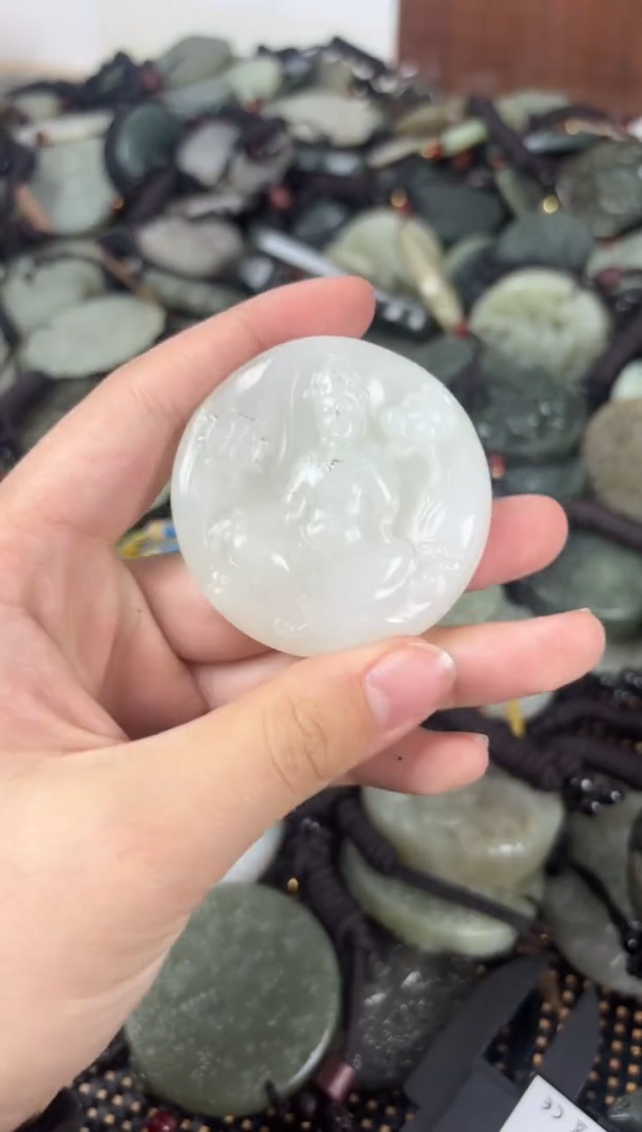 【闪购商品】和田玉颈饰未镶嵌1