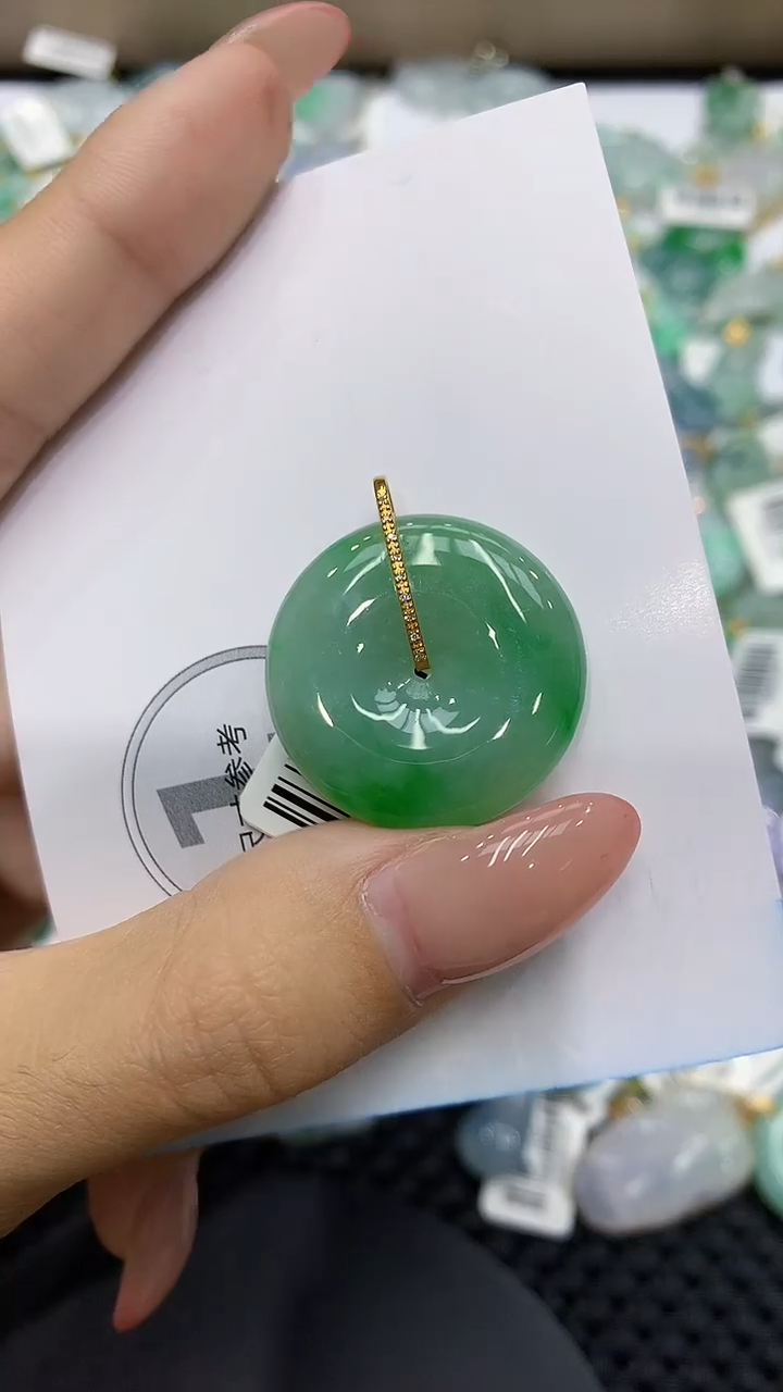 颈饰18K金镶嵌翡翠11111111