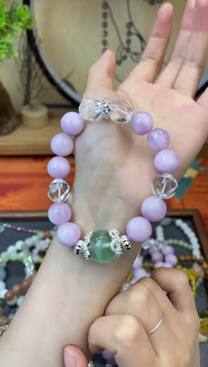 【闪购商品】锂辉石手串未镶嵌344