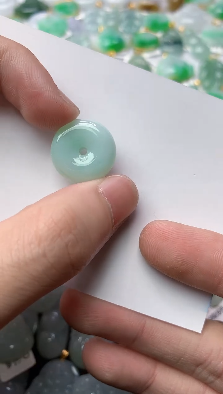 【闪购商品】翡翠颈饰未镶嵌6..........