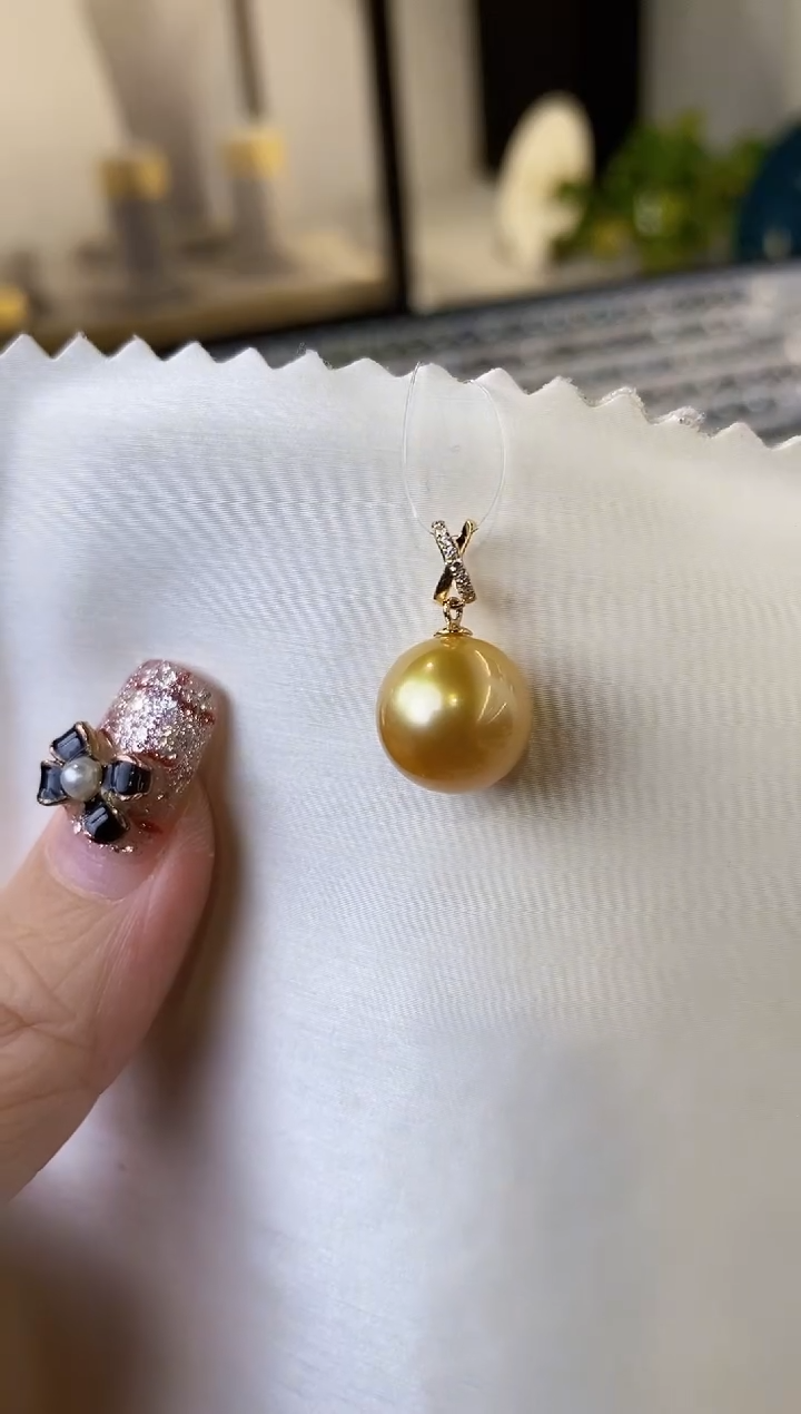 【闪购商品】海水珍珠吊坠(不含链)18K金镶嵌11-12南洋金珍珠吊坠