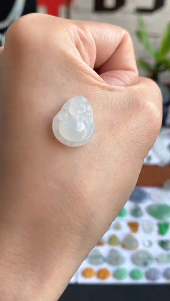 颈饰未镶嵌翡翠财神~