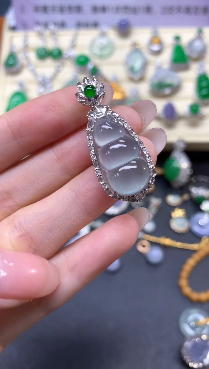 翡翠18K金镶嵌吊坠(不含链)吊坠|14750+1475