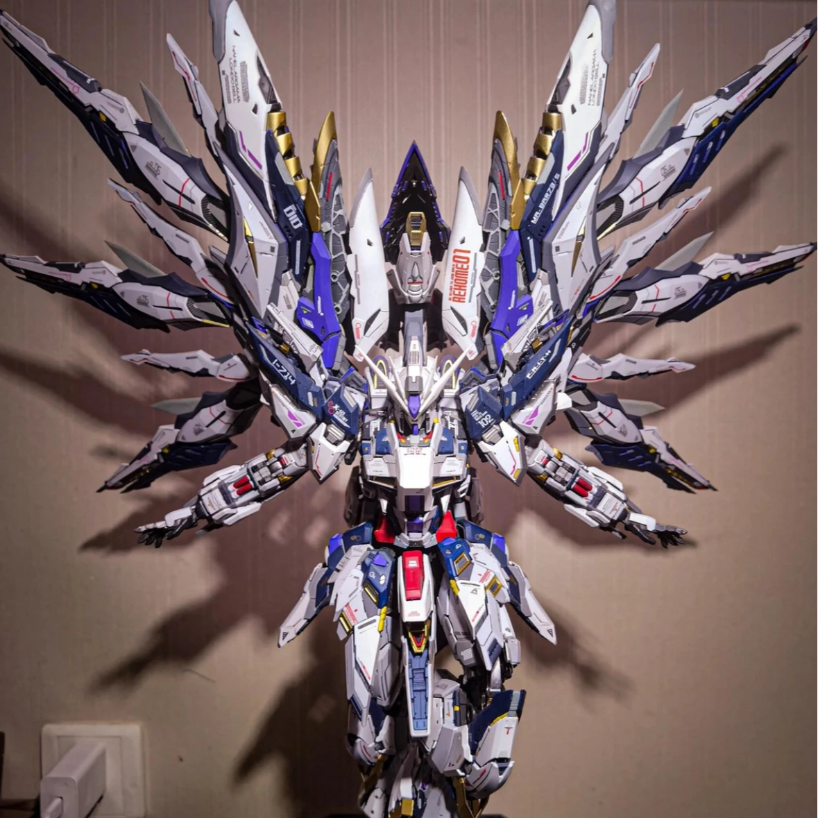 【跳跳棋】超时空潮玩正品高达手办模玩