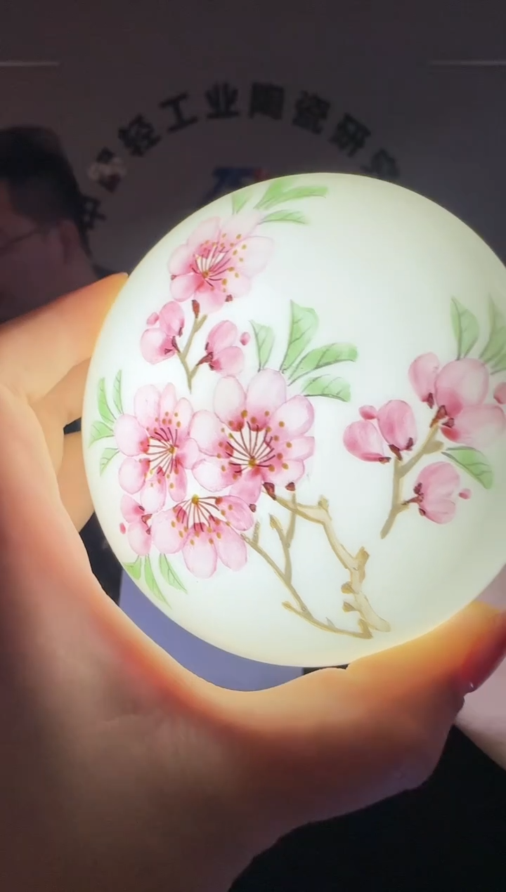 瓷摆件水点桃花印泥盒