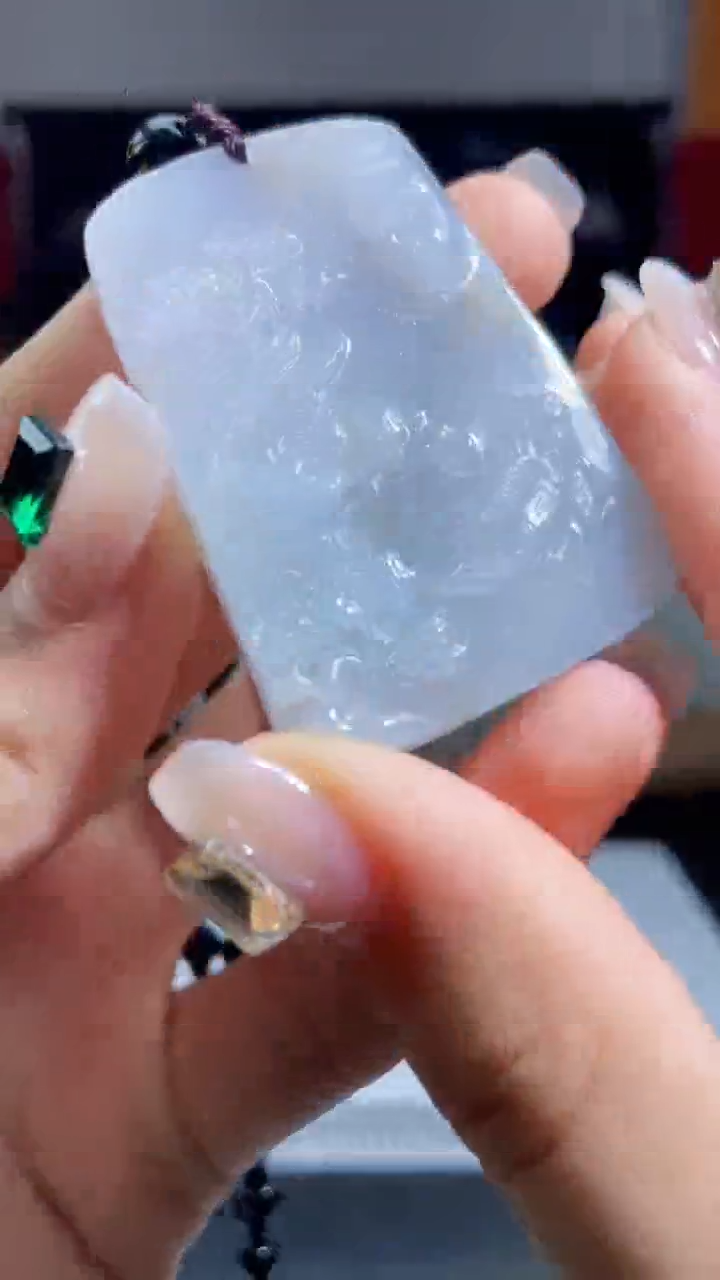 【闪购商品】翡翠吊坠(不含链)未镶嵌A7