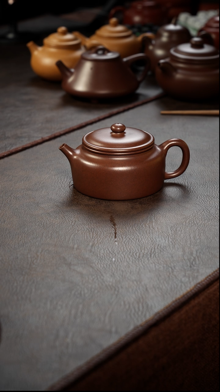 茶壶紫砂壶·22老紫泥德钟150cc