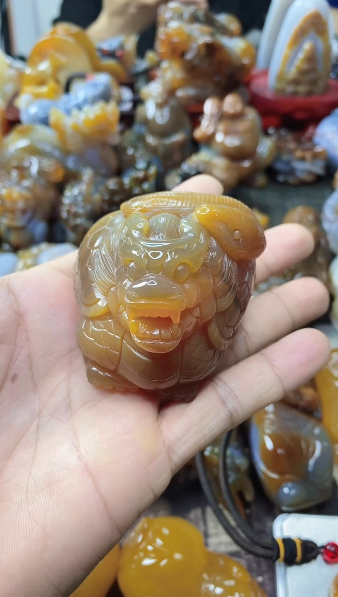 玛瑙/玉髓手把件未镶嵌手把件