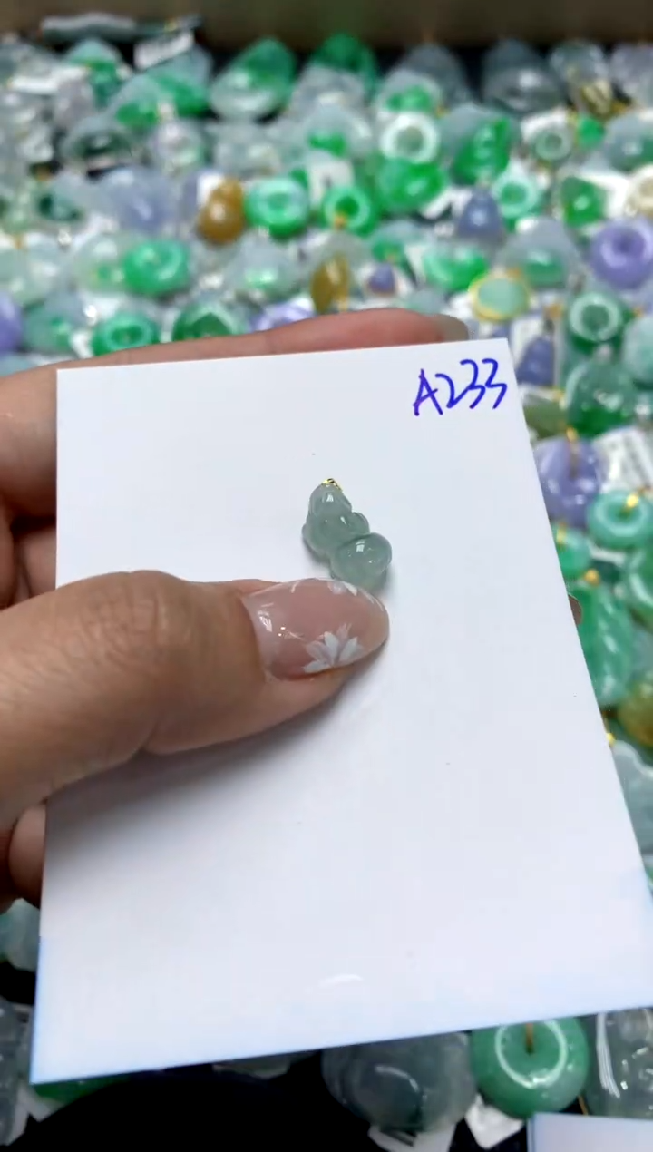 【闪购商品】翡翠颈饰18K金镶嵌111111111111111111