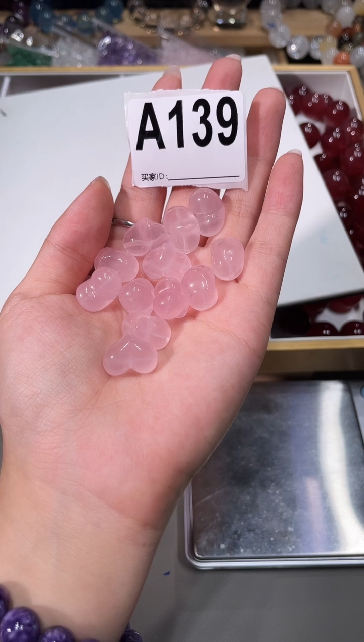 水晶手链未镶嵌A139粉水晶爱心多样性发一