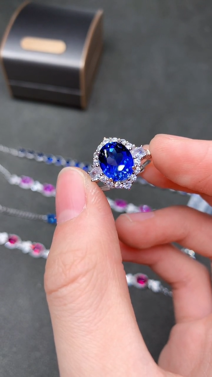 【闪购商品】蓝宝石戒指银S925镶嵌矢车菊