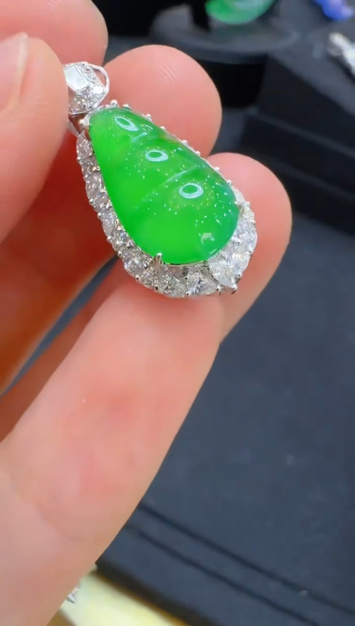 翡翠18K金镶嵌吊坠(不含链)多样性团购发一件