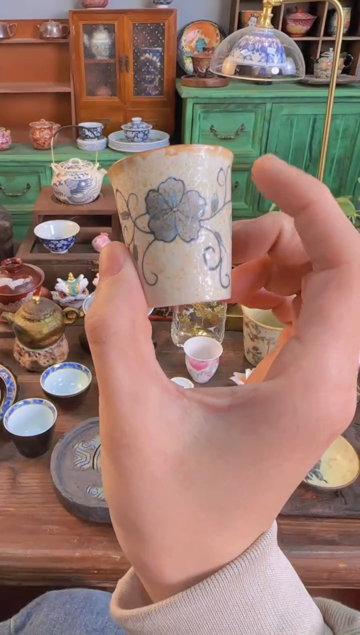 【闪购商品】其他焦糖青花缠枝莲闻香杯