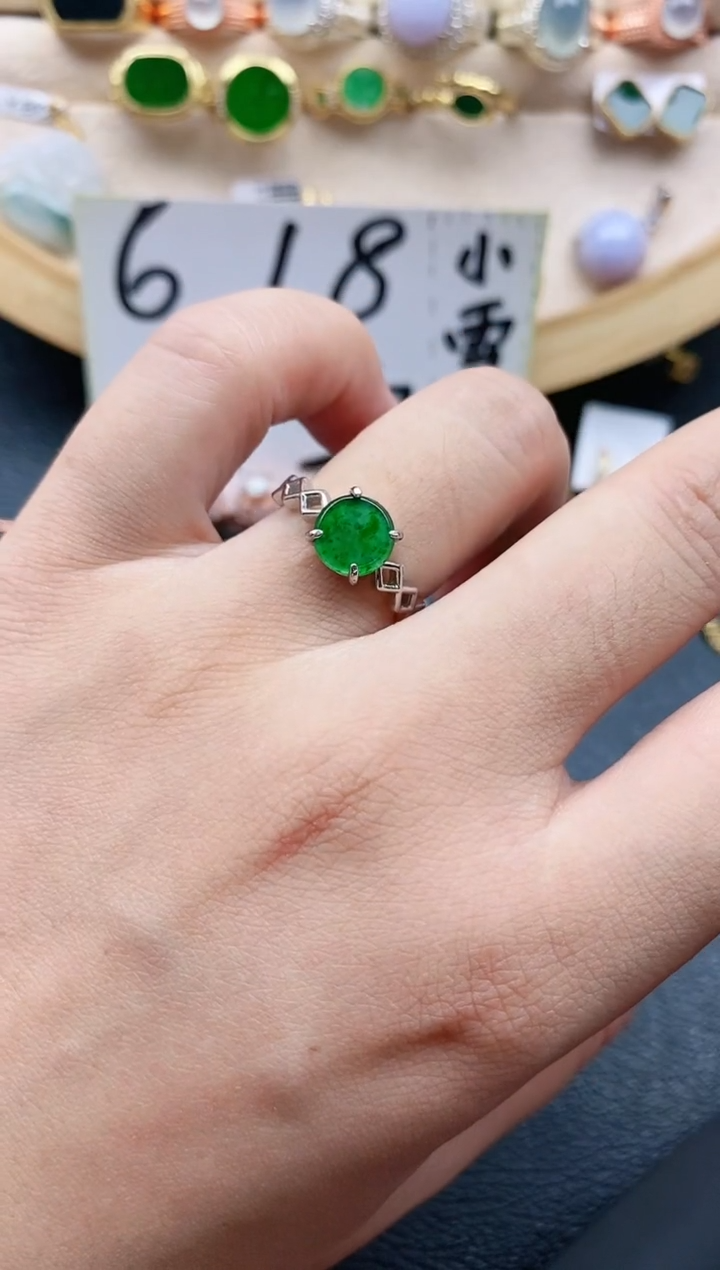 翡翠戒指银S925镶嵌11111
