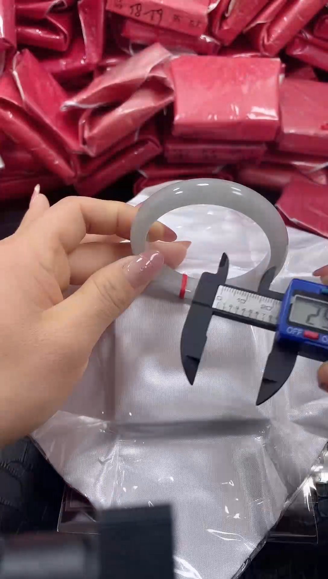 非金属无玲玲35号手镯56.9圈口