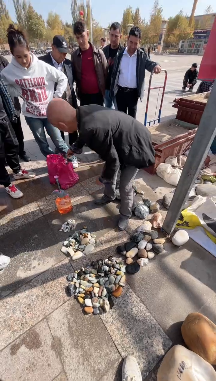 未镶嵌和田玉挂件和田玉