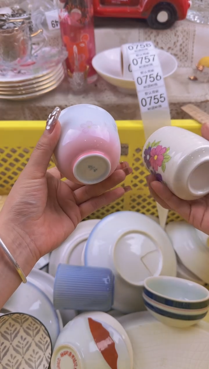 755默认微瑕，满20包邮。