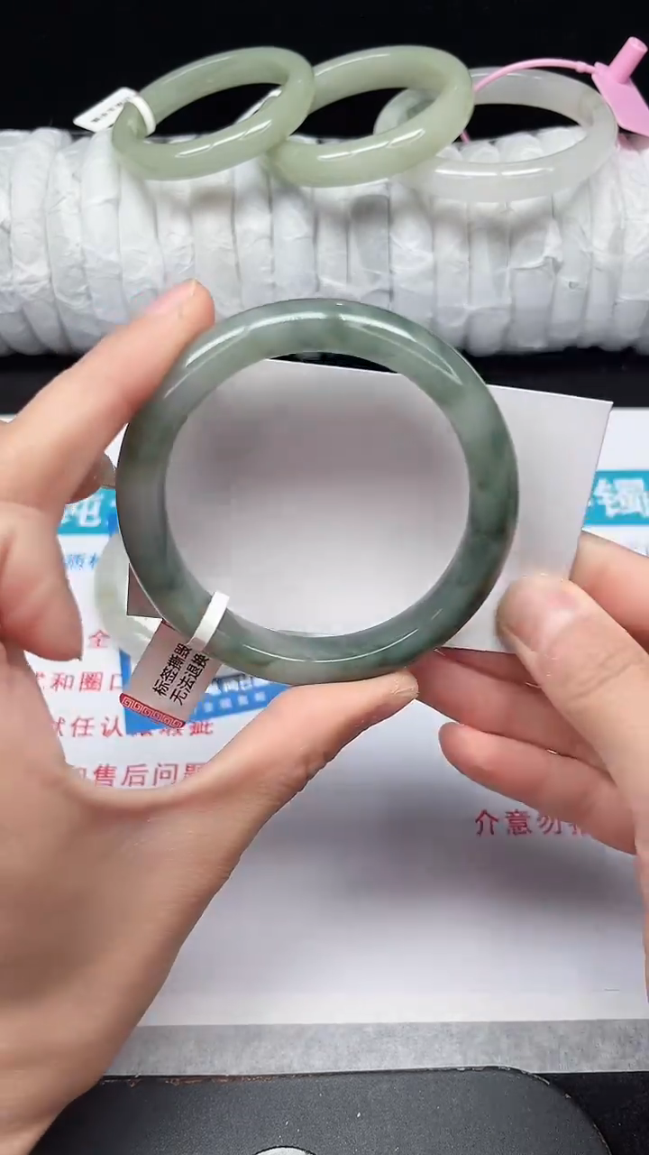 未镶嵌手镯石英质玉189-56/57