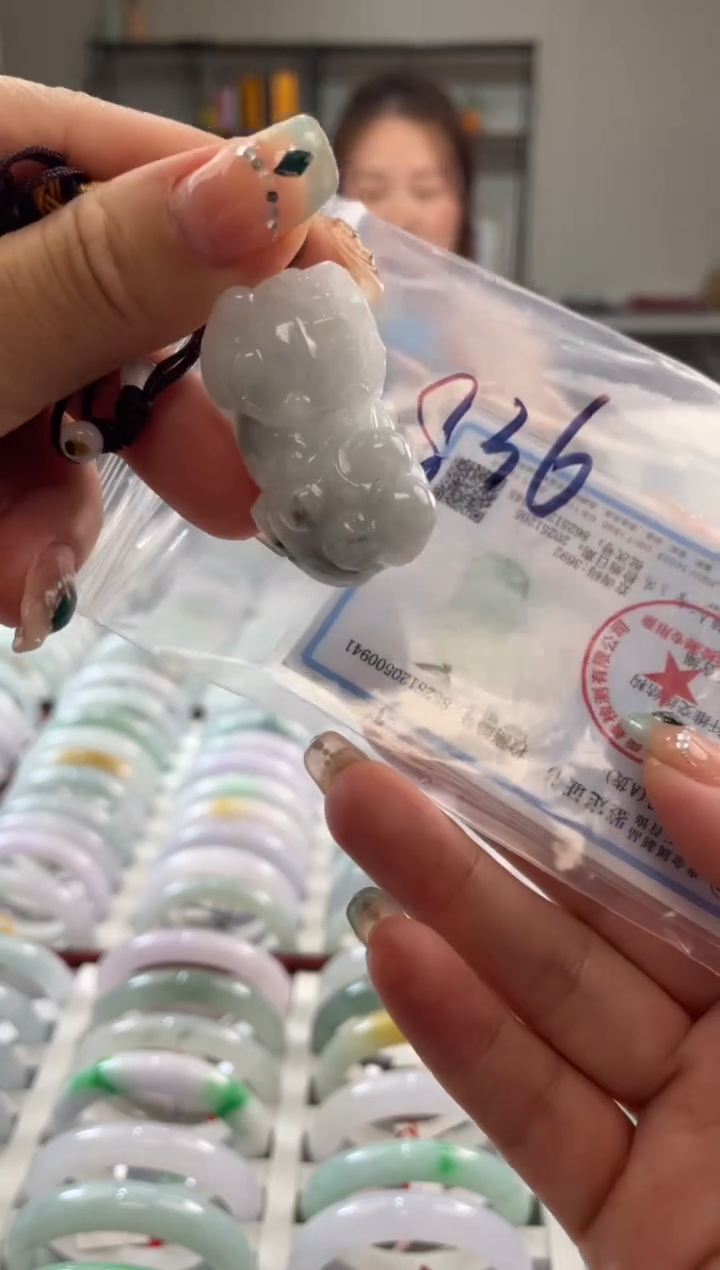 颈饰未镶嵌翡翠多样性发一