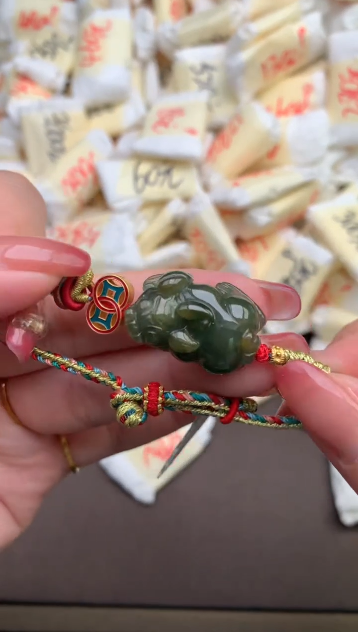 未镶嵌手绳翡翠—