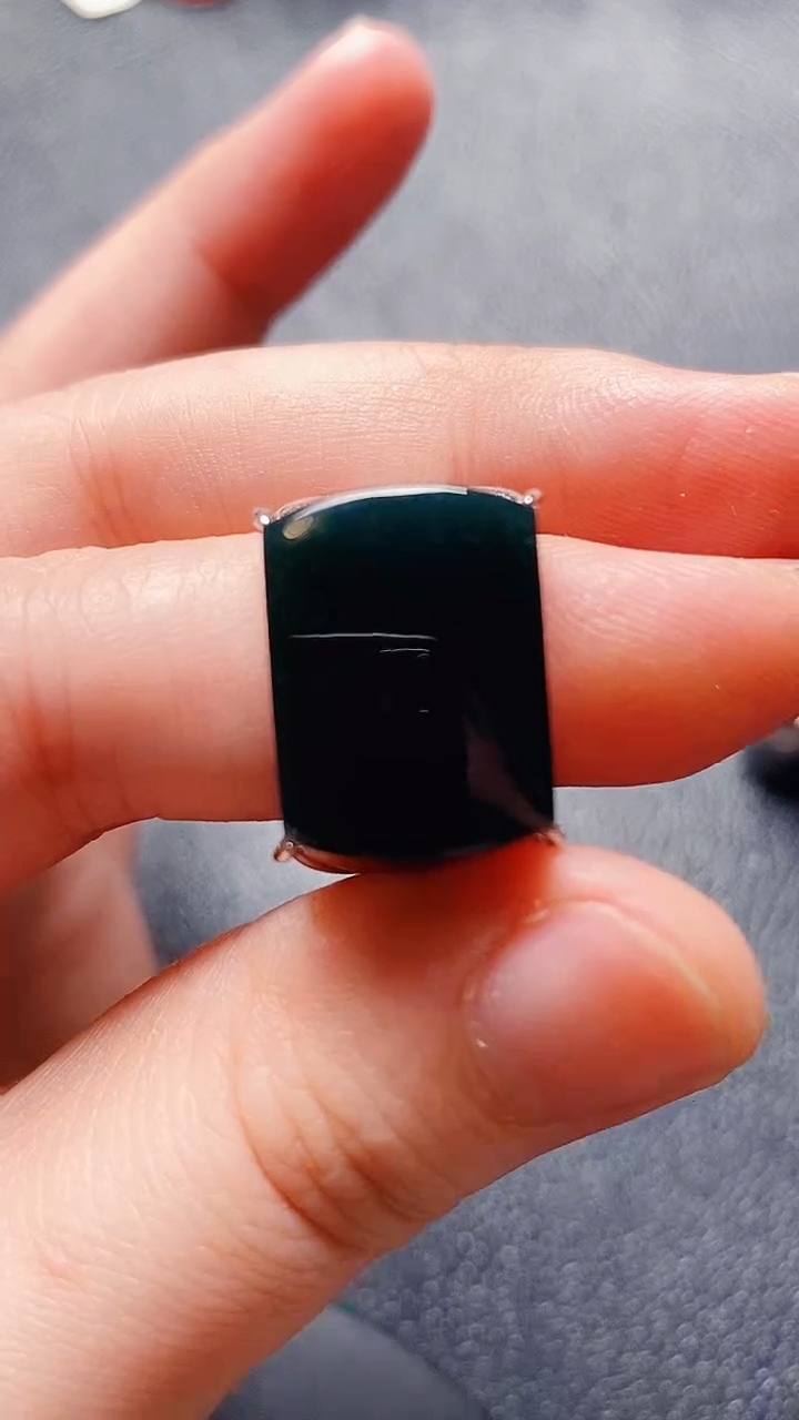 银S925镶嵌戒指翡翠1111