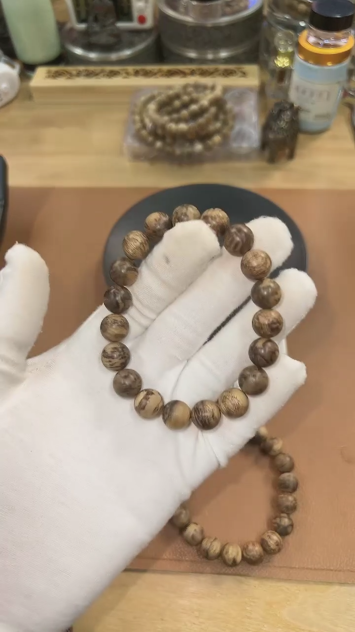 【闪购商品】沉香手串香港虎斑棋1.0单圈02022562