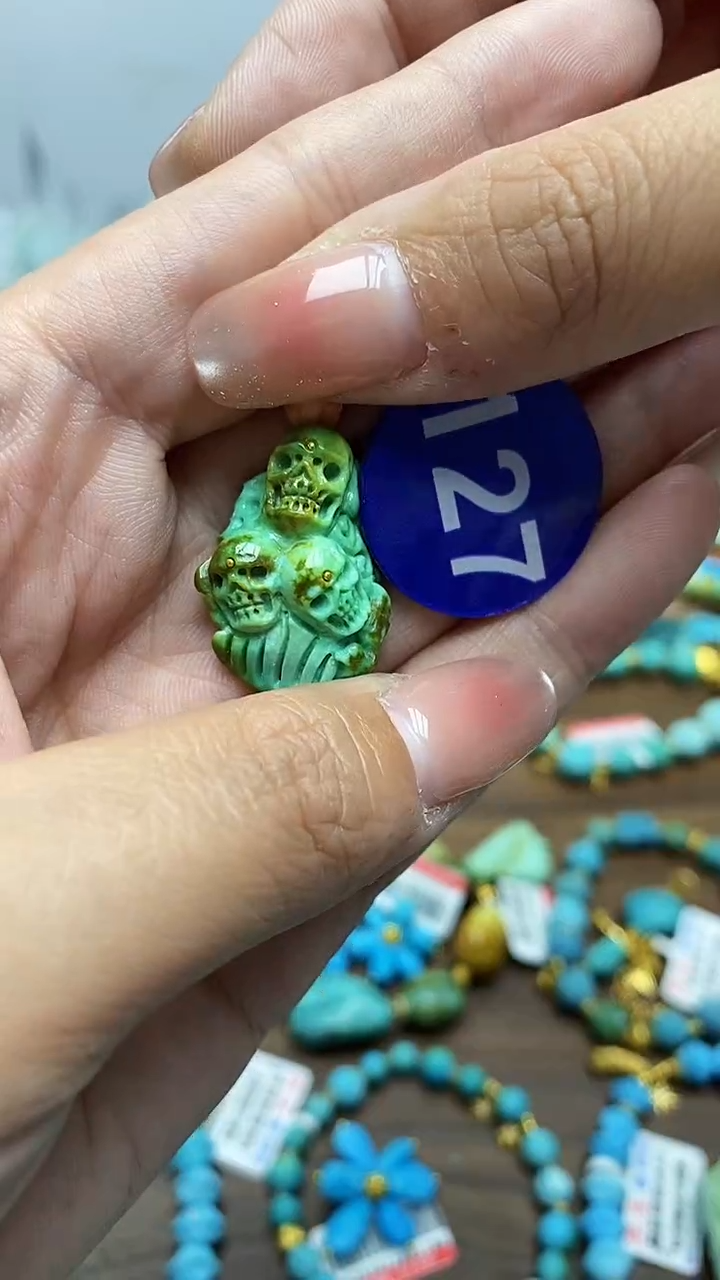 【闪购商品】绿松石未镶嵌雕刻件127