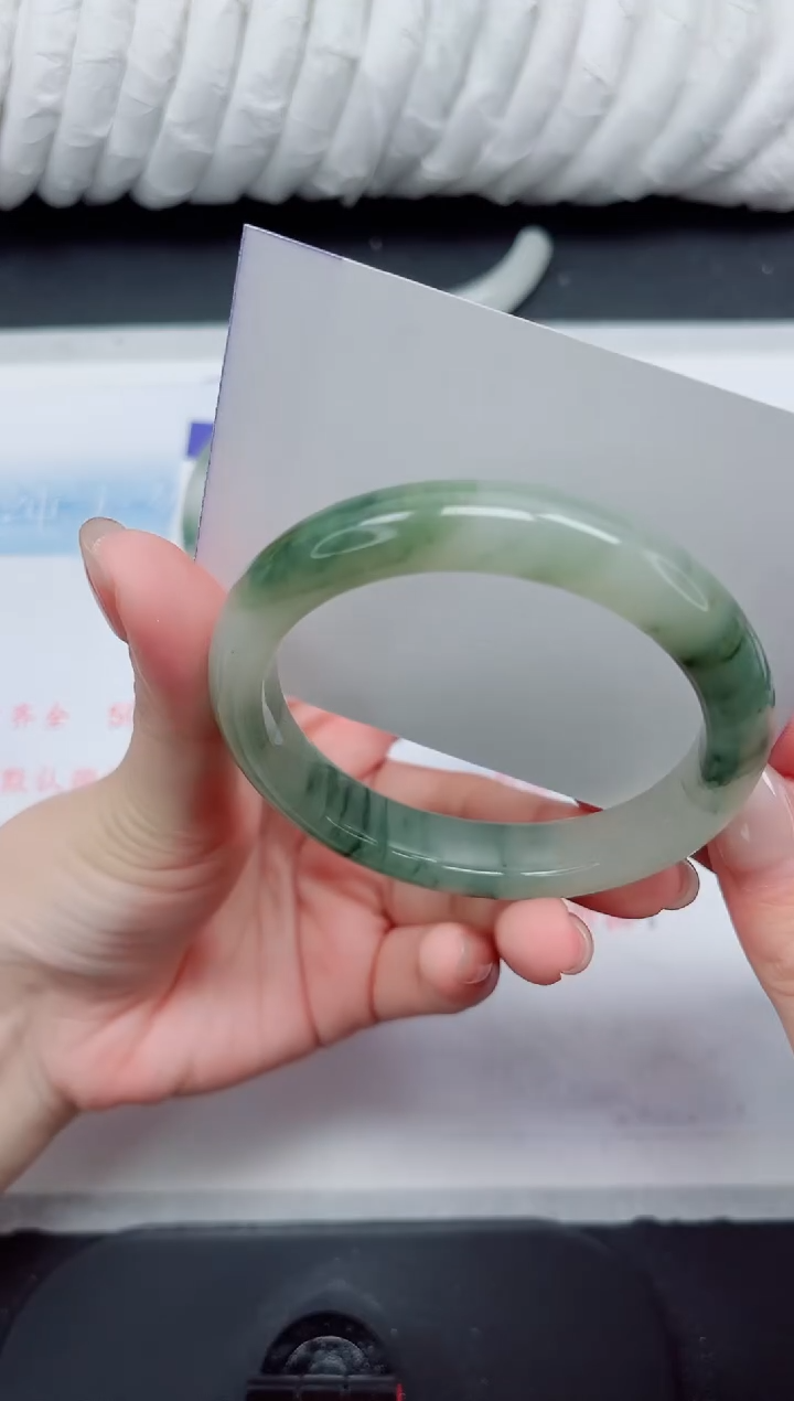 【闪购商品】石英质玉手镯未镶嵌277-56.1