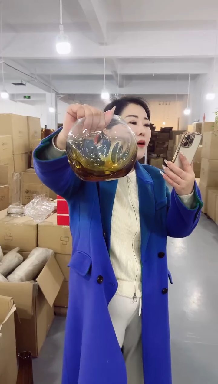 【闪购商品】玻璃UW外贸花瓶微瑕-8RJ2