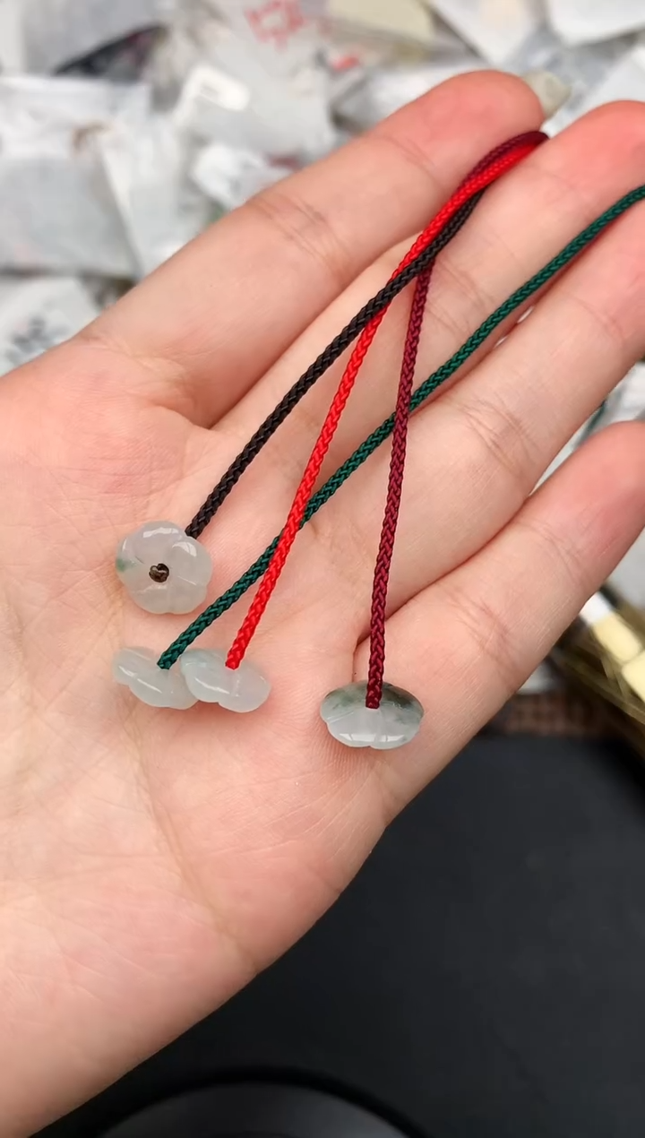 未镶嵌挂件翡翠多样性发货（发一个）绳子颜色自行备注