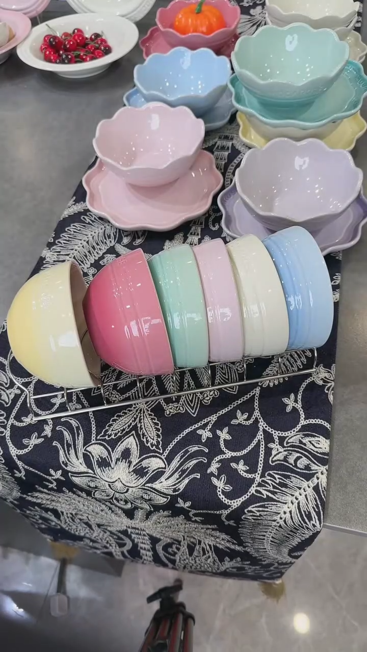 【闪购商品】瓷六色米饭碗