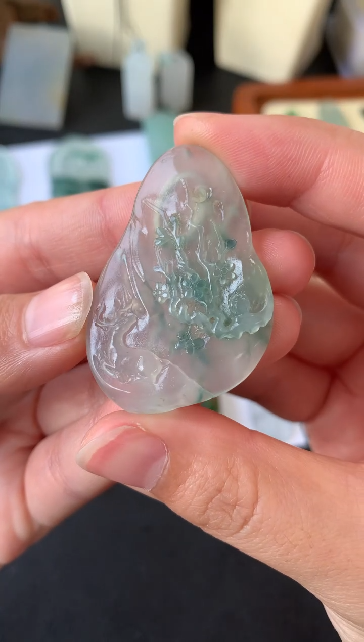 【闪购商品】定制翡翠未镶嵌翡翠