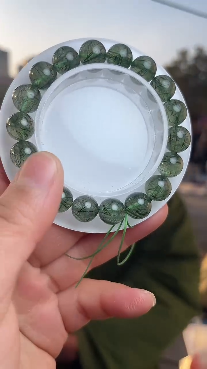 【闪购商品】发晶手链未镶嵌天然绿发晶手串多样性发一10mm