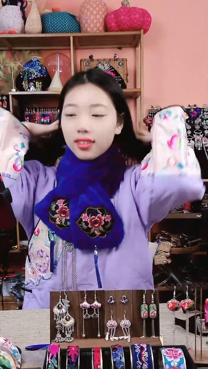 【闪购商品】织绣民族风老绣饰品356